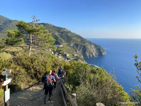 hiking path manarola riomaggiore beccara