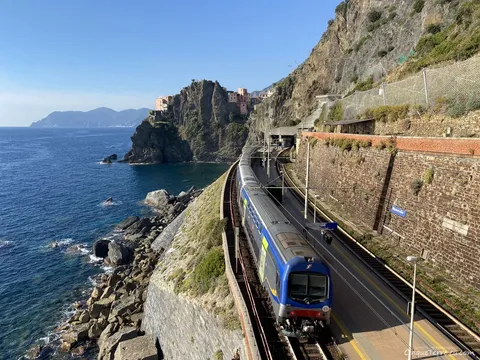 Train in Manarola