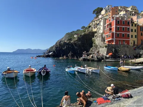 riomaggiore the harbour