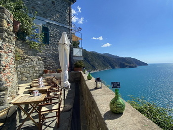 Vista sul mare da Corniglia